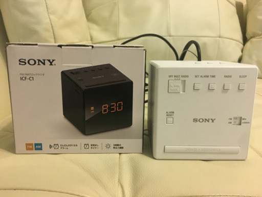 SONY FM AM クロックラジオ　ICF-CI