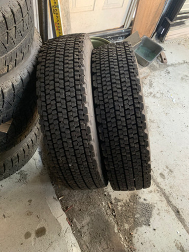 スタトレスタイヤ　225\80-17.5