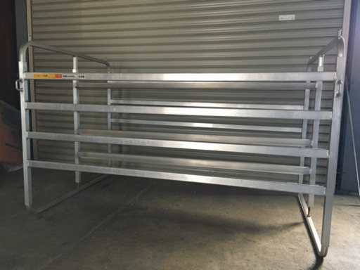 アルミ苗コンテナ　収納棚　40枚用　中古