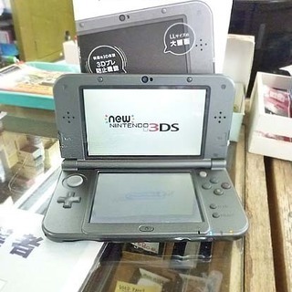 NINTENDO NEW 3DS LL 本体 メタリックブラック...