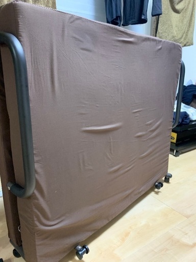 セミダブル折りたたみベッド