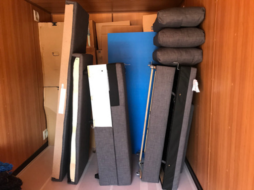 IKEA ダブルベッドになるソファ