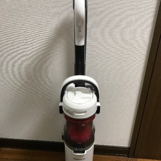 貰ってください！T-fal鍋＆フライパン5点セット、掃除機、机。の画像