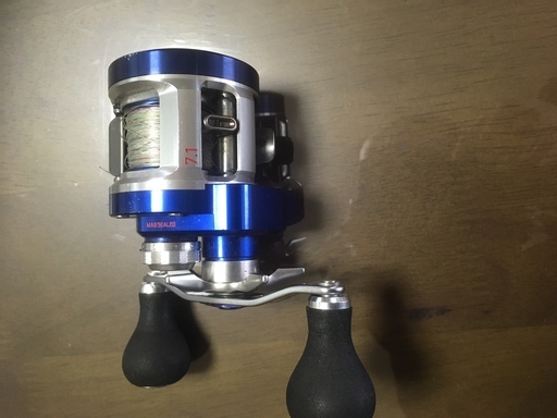 ダイワ両軸リール　右ハンドル　RYOGA　C1012