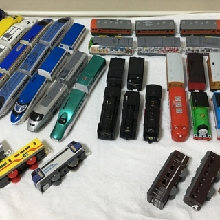 ＜動作品＞車両多数・タカラ・TOMY・プラレール車両・トーマス、...