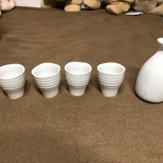 とっくりとおちょこのセット