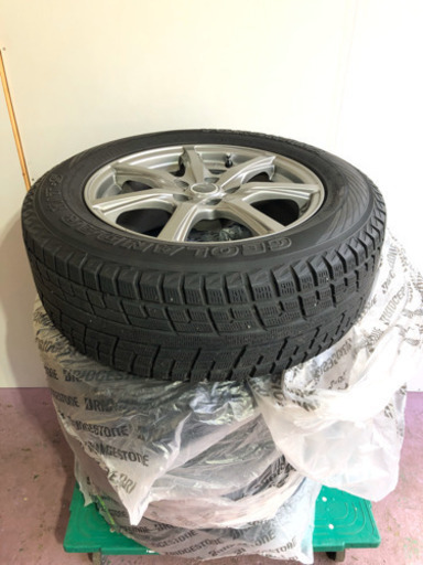 ⬛︎⬛︎横浜タイヤ、225/65r/17.バリ山、 2013年式、スタッドレス