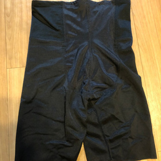 ワコール  シェイプマミーガードル　MHR200の画像