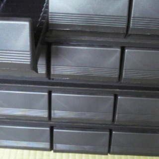 カセットテープ　収納ケース　ブラック　差し上げます