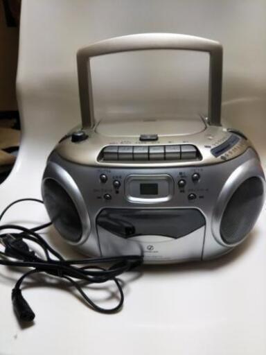ラジカセ  CDやテープ