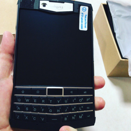 uniherts titan ブラックベリー風 新品未開封