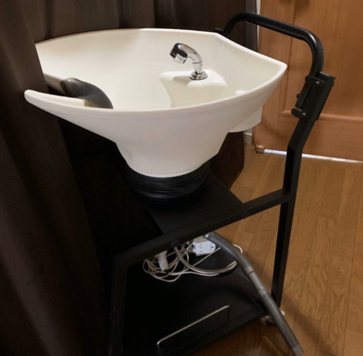 移動式シャンプー台　　シャンプー椅子