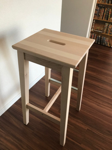 IKEAのカウンターチェア(2脚)