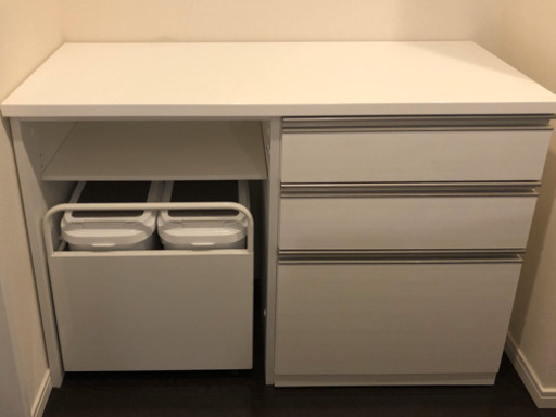 1/26まで　キッチンカウンター　キッチンボード　白