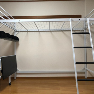 ニトリ　ロフトベット　机あり　3000円