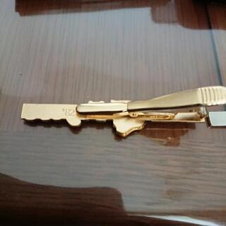 阪神タイガースのネクタイピン 2コの画像