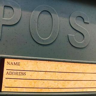 未使用 ポスト  青銅色の画像