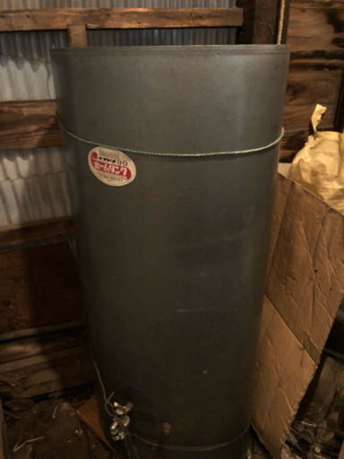 イナドメ　灯油タンク 約９０L