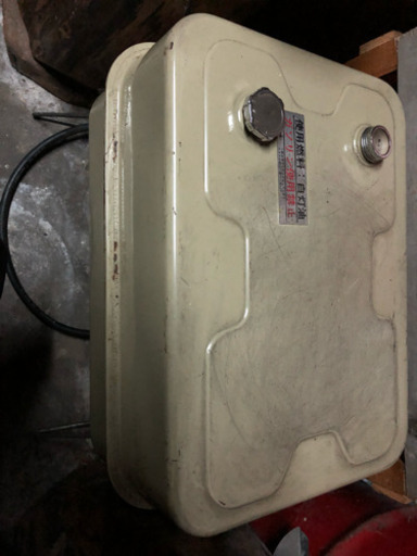 オイルタンク 灯油タンク ホームタンク 約40〜50L　屋内　室内用