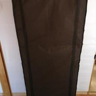 カバー付き収納ラック