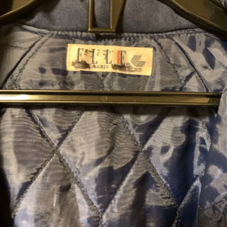 【おまとめ割します‼︎】ELLE 紺色アウター　95の画像
