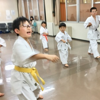 元気！がまん！あいさつ！空手教室！武道教育センター 優至会！の画像