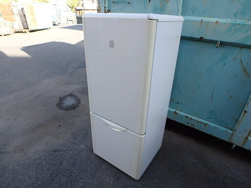 ☆2Dミドルタイプ簡易清掃済み☆2006年製☆ SANYO 2ドア冷蔵庫 SR-B18M(W) 175L