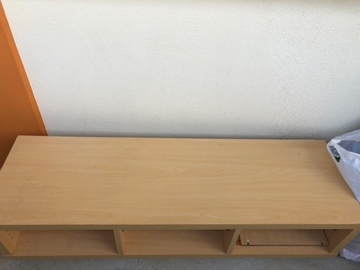 テレビや絵本置として使用してました