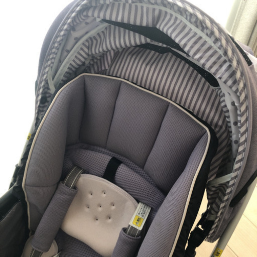 値下！アップリカ　ラクーナビッテ（ベビーカー）＋未使用未開封の専用レインカバー＋おまけ