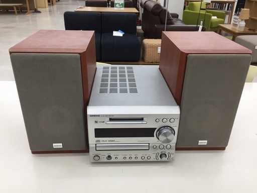 取りに来て頂ける方限定！訳あり品★ONKYOのCDコンポ（ジャンク品）のご紹介です！