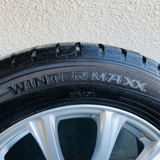 ダンロップ　スタッドレスタイヤ　JOKERホイール4本セット　225/60R17