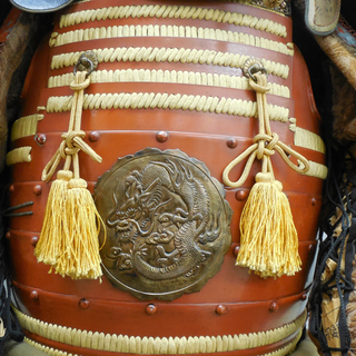 甲冑 赤備え 鎧兜 等身大 具足櫃 武具 サムライ 侍 戦国武将 武士 ペイペイ対応 札幌市西区西野の画像