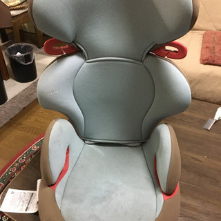 ジュニアシート