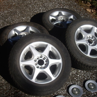タイヤ付きアルミホイール4本セット　205-65R15　スノータ...