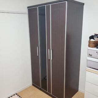 『取引決定しました』クローゼット、ワードローブ