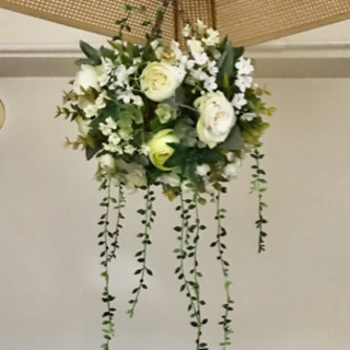 お花のシャンデリア