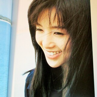 ☆ 撮影：石田東 酒井法子 写真集 NORIKO SAKAI ORANGE HOTEL PLEASE DO NOT DISTURB◆バリ島ロケで初めて見せたのりピー大胆ショットの画像