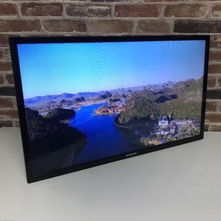 即日受渡可❣️壁掛金具付 ハイビジョン32型モニター 8000円  