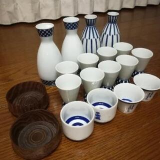 トックリと、おちょこ