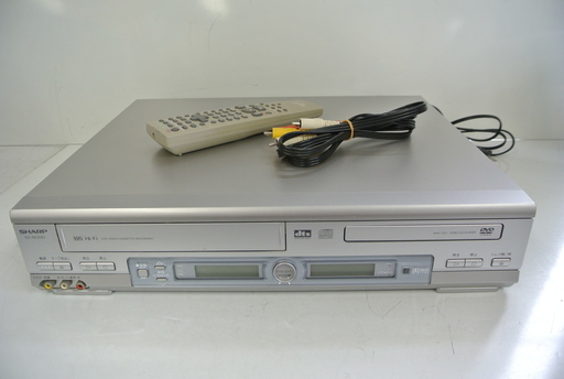 SHARP シャープ VTR一体型DVDビデオプレーヤー DV-NC550 リモコン付き 2002年製 動作品 VHS ビデオテープ