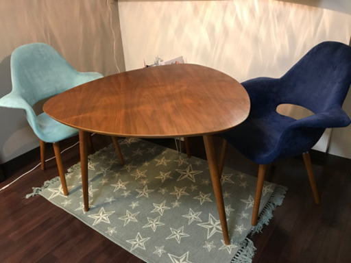 ダイニング3点セット★ウォールナット　テーブル、ブルー系デザインチェア★カフェ風