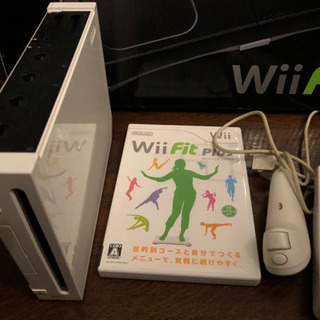 値下げ!  Wii本体とバランスボード、ソフトのセットの画像