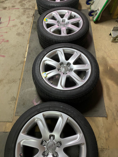 アウディＡ7純正アルミ夏タイヤ
