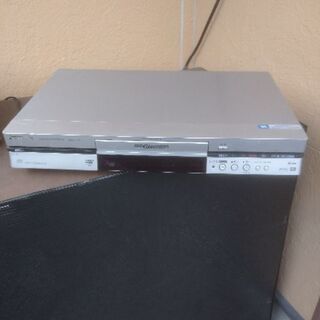 DVDプレイヤー、VHSビデオデッキの画像