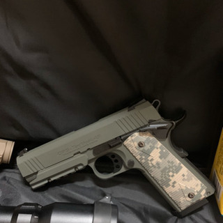 サバゲーの画像