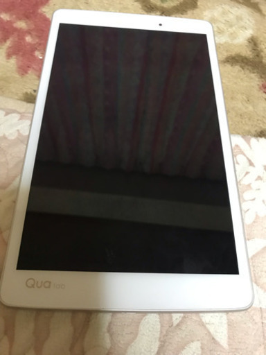 au Qua tab タブレット 本体