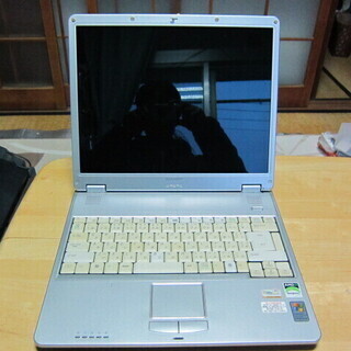 ノートパソコン　　シャープ　【ジャンク品】の画像