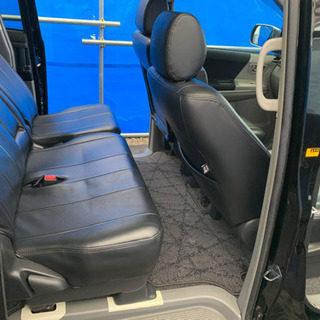 審査なし分割OKの車屋です。人気のヴォクシー　装備充実　ナビ　テレビ　DVD ETC 両側電動ドア　キーレス　平成19年式　走行14万キロ　車検2年8月　8人乗り　絶好調の画像