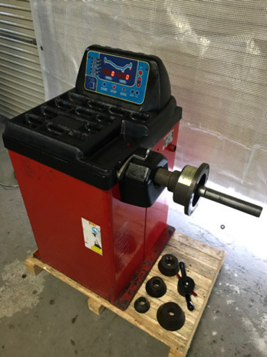 ホイール　バランサー　タイヤ　交換　工具　自動車