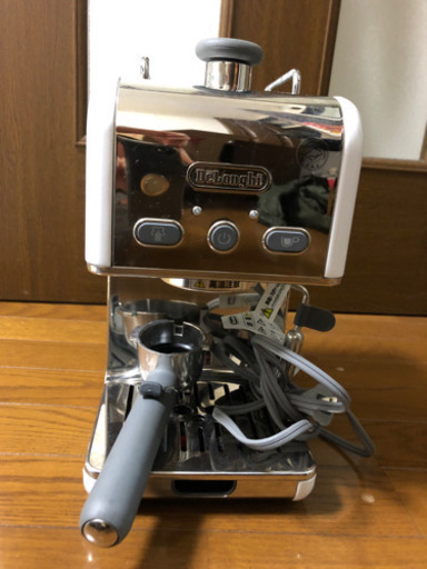 【譲渡決定】【取扱説明書付】デロンギ　エスプレッソ、カプチーノメーカー